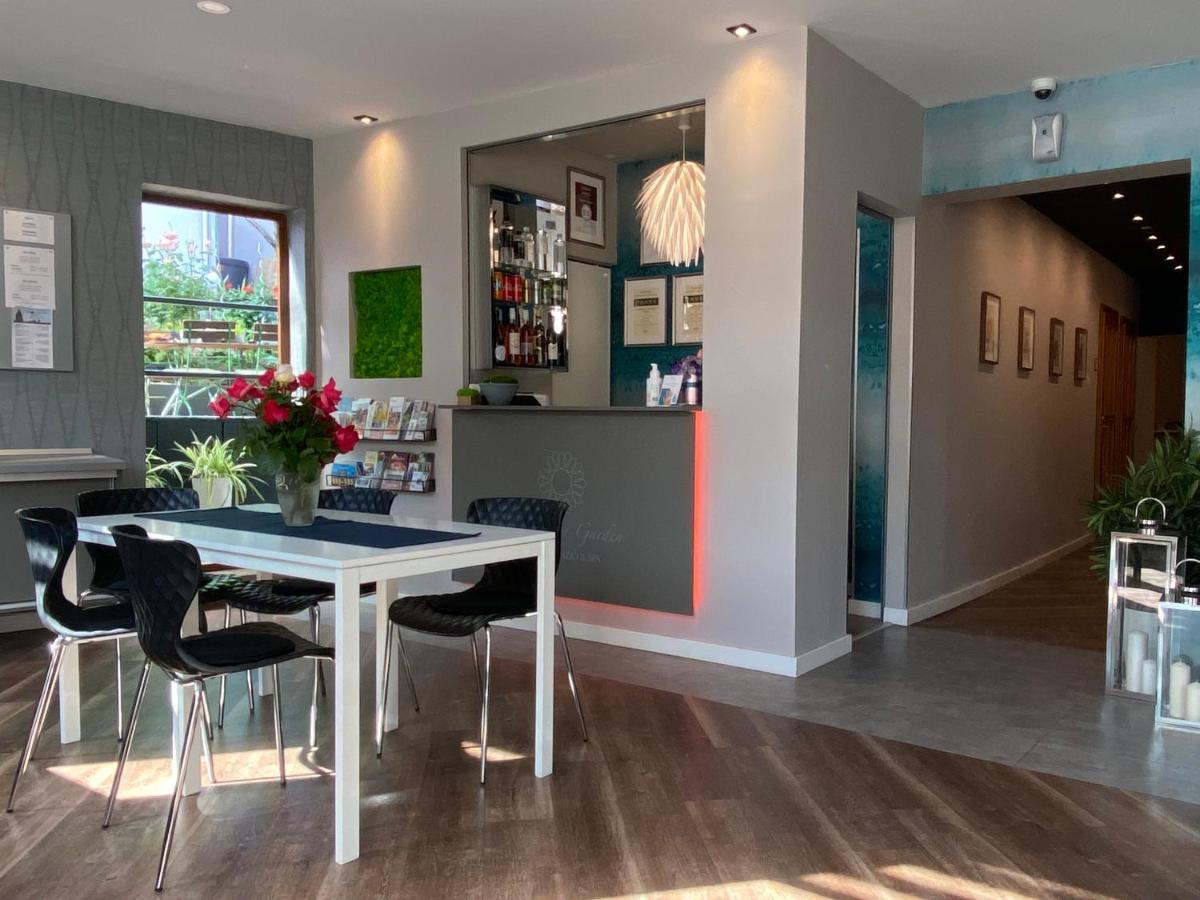 Margareta Garden Boutique Rooms 埃格尔 外观 照片