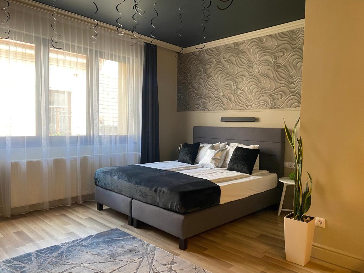 Margareta Garden Boutique Rooms 埃格尔 外观 照片